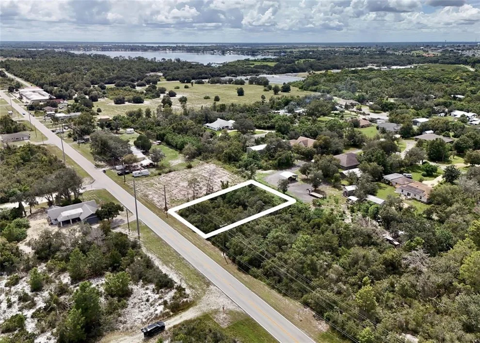 Unit for sale at 204 HALLMARK AVENUE, LAKE PLACID, FL 33852