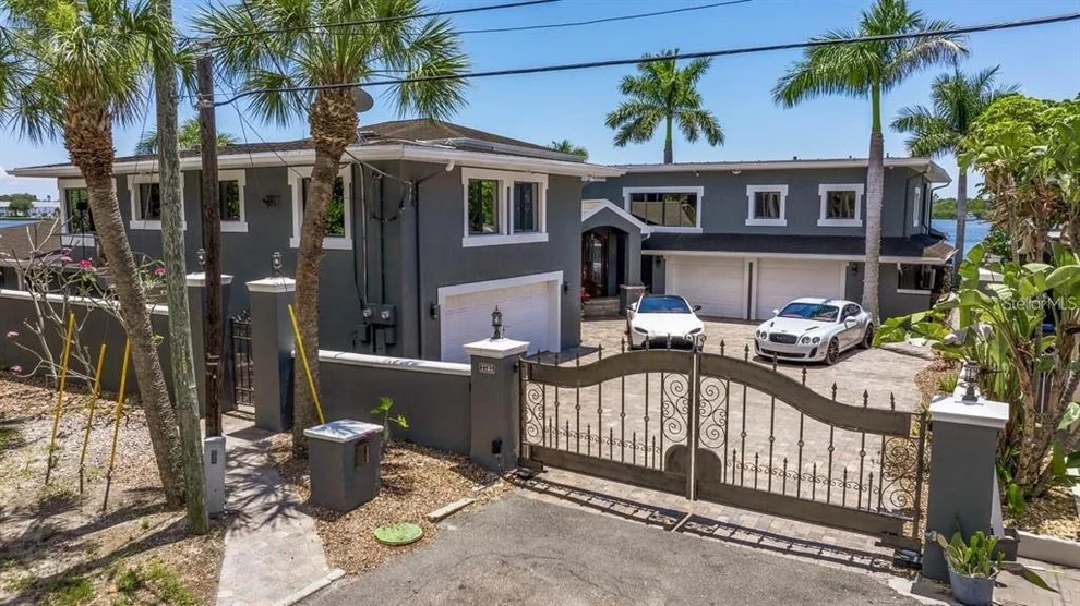 Unit for sale at 2785 BAYSIDE DRIVE S, ST PETERSBURG, FL 33705