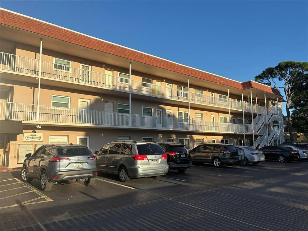 Unit for sale at 6645 1ST AVENUE N, ST PETERSBURG, FL 33710