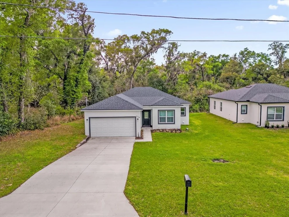 Unit for sale at 250 S VIRGINIA AVENUE, DELAND, FL 32724