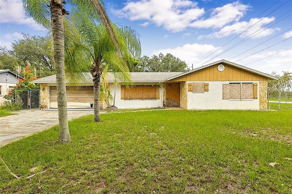 Unit for sale at 4830 COCO PALM DRIVE, SEBRING, FL 33870