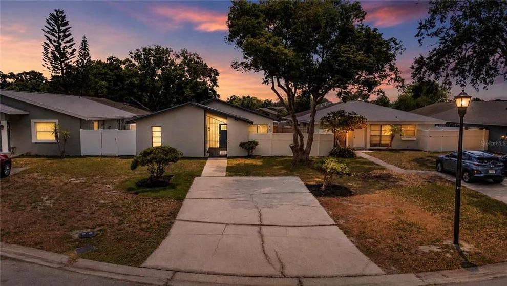 Unit for sale at 11005 UNDERWOOD PLACE, TAMPA, FL 33624