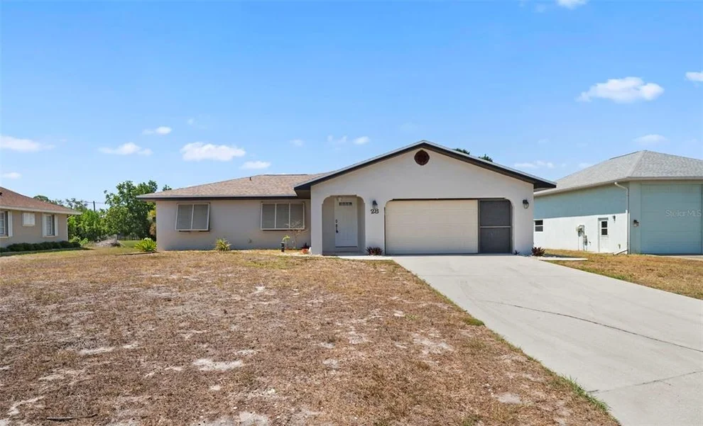 Unit for sale at 28 CLINTWOOD AVENUE, ENGLEWOOD, FL 34223