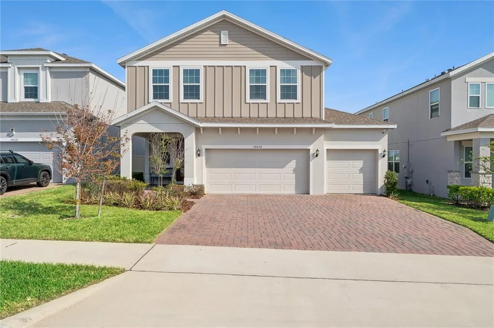 Unit for sale at 14434 CRESTAVISTA AVENUE, CLERMONT, FL 34714