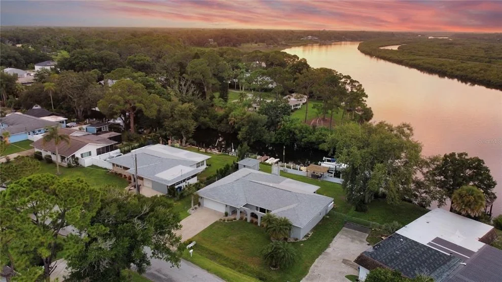 Unit for sale at 5206 18TH AVENUE E, BRADENTON, FL 34208