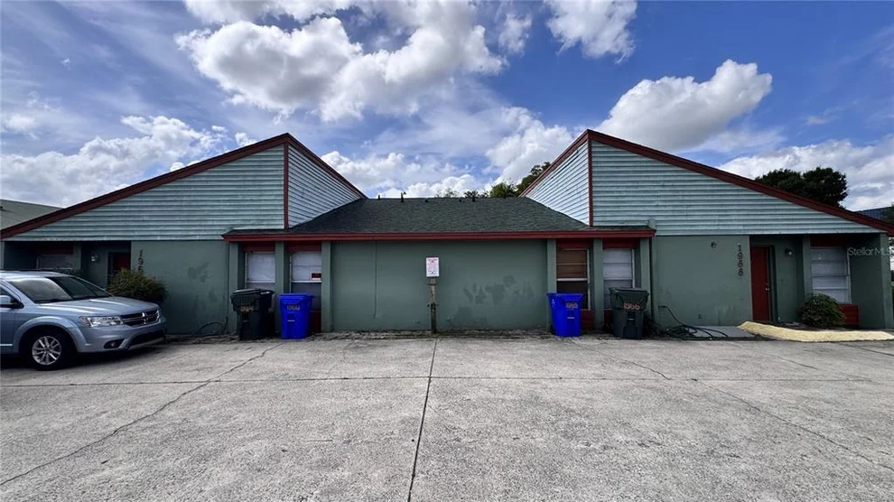 Unit for sale at 1962 CRYSTAL GROVE DRIVE, LAKELAND, FL 33801