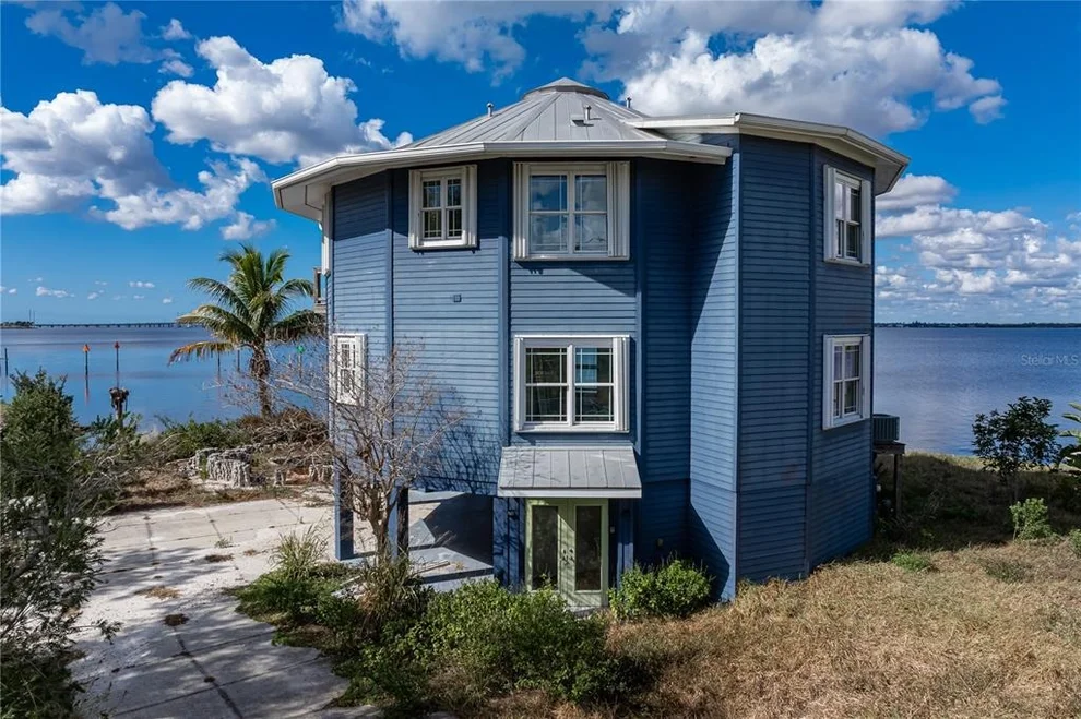 Unit for sale at 321 BAYRIDGE PLACE, PUNTA GORDA, FL 33950