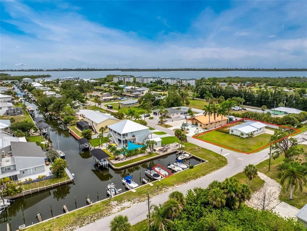 Unit for sale at 8153 ROBERT STREET, ENGLEWOOD, FL 34224