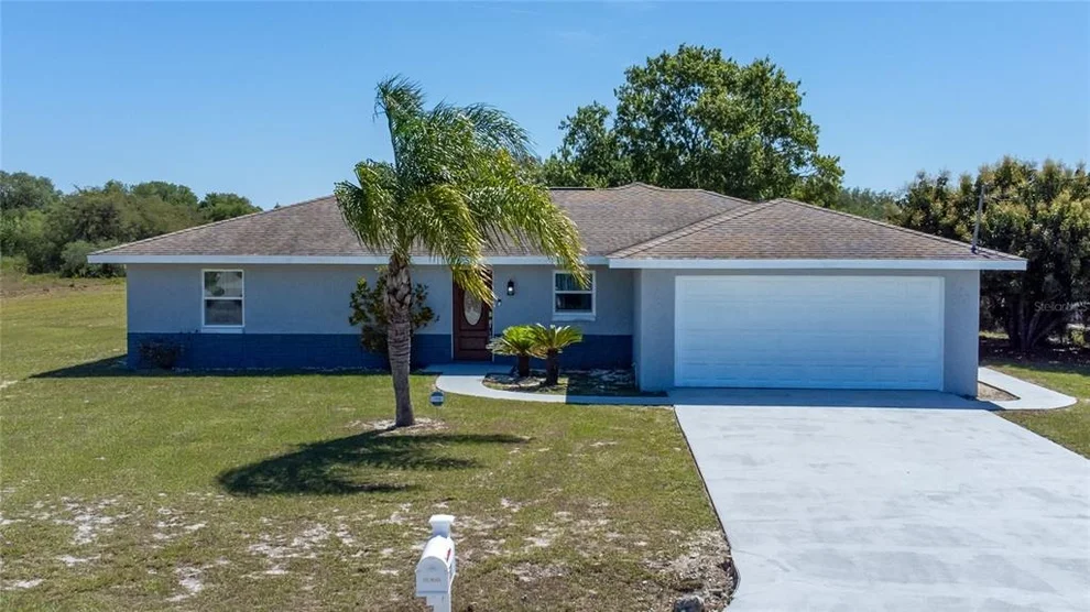 Unit for sale at 52 N YORK ROAD, AVON PARK, FL 33825