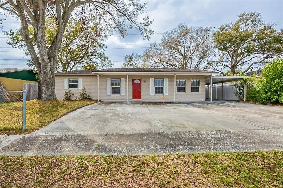 Unit for sale at 8528 GOLD RIDGE CIRCLE, TAMPA, FL 33619