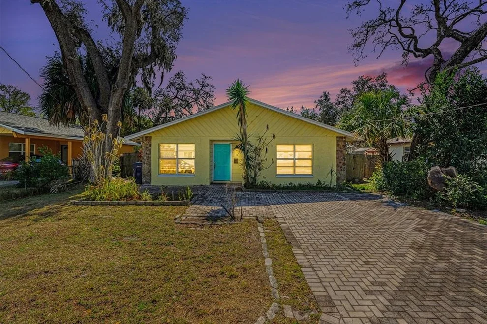 Unit for sale at 412 W IDLEWILD AVENUE, TAMPA, FL 33604