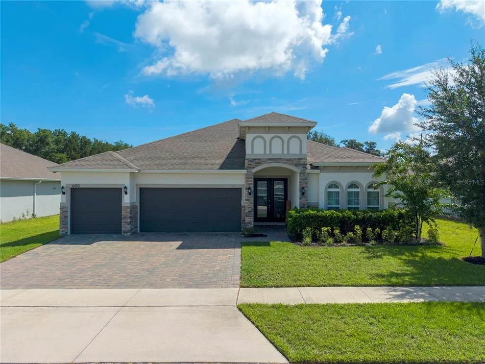 Unit for sale at 600 AVILA PLACE, HOWEY IN THE HILLS, FL 34737