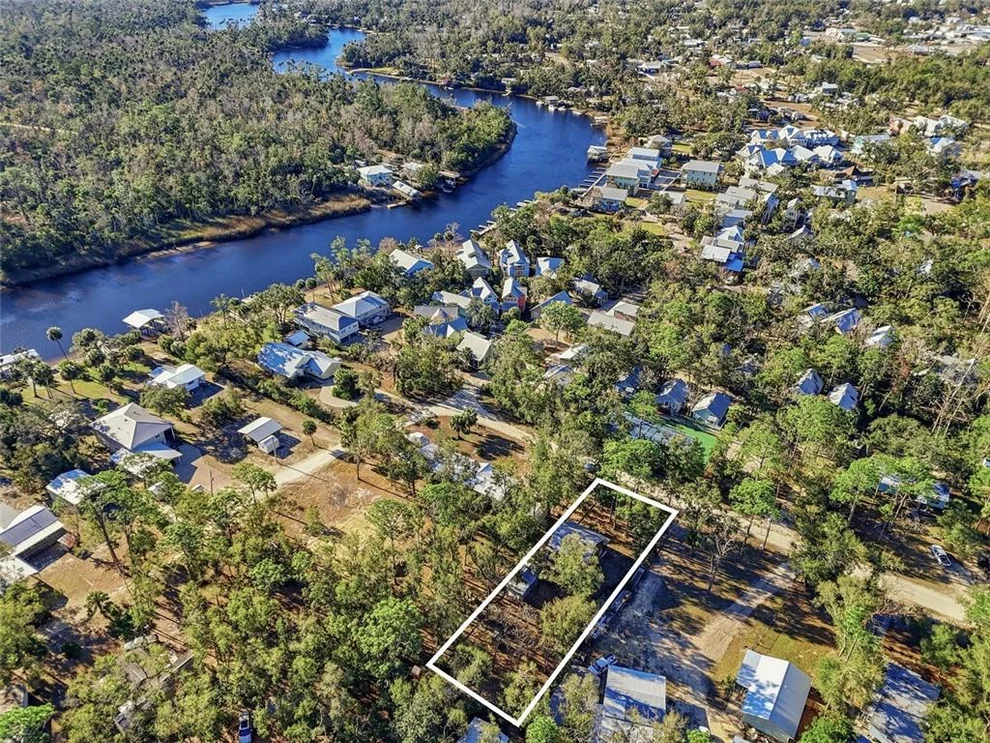 Unit for sale at 317 CEDAR STREET NE, STEINHATCHEE, FL 32359