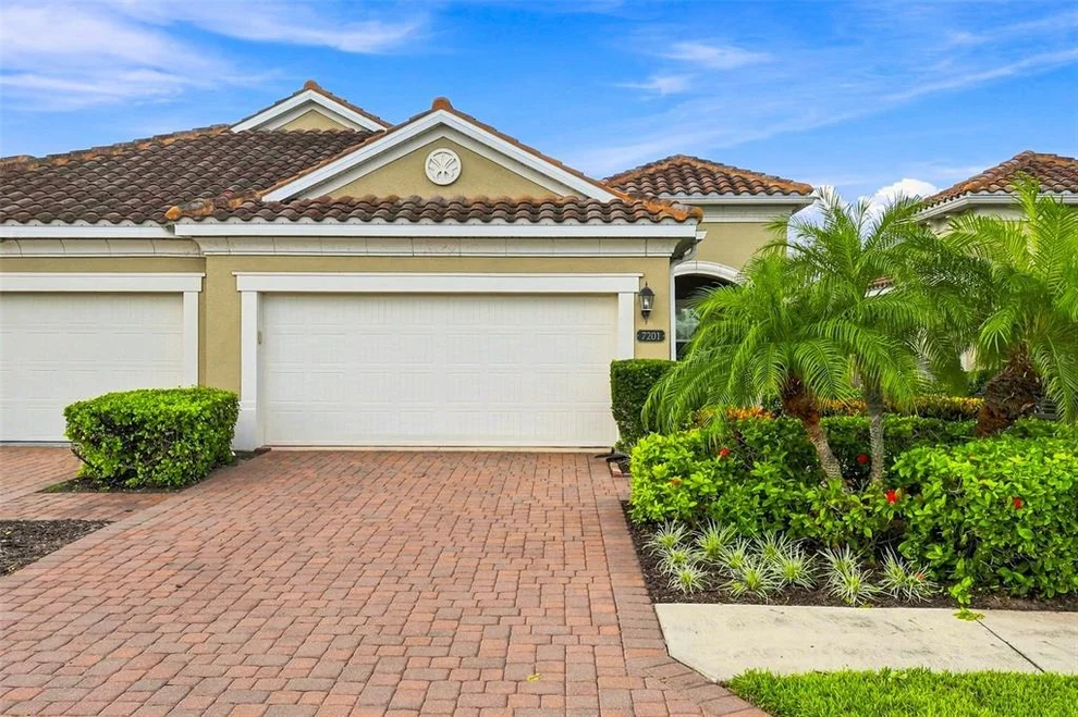 Unit for sale at 7201 VISTA BELLA DRIVE, BRADENTON, FL 34209