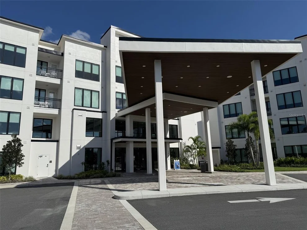 Unit for sale at 15695 GROVE RESORT AVENUE, WINTER GARDEN, FL 34787