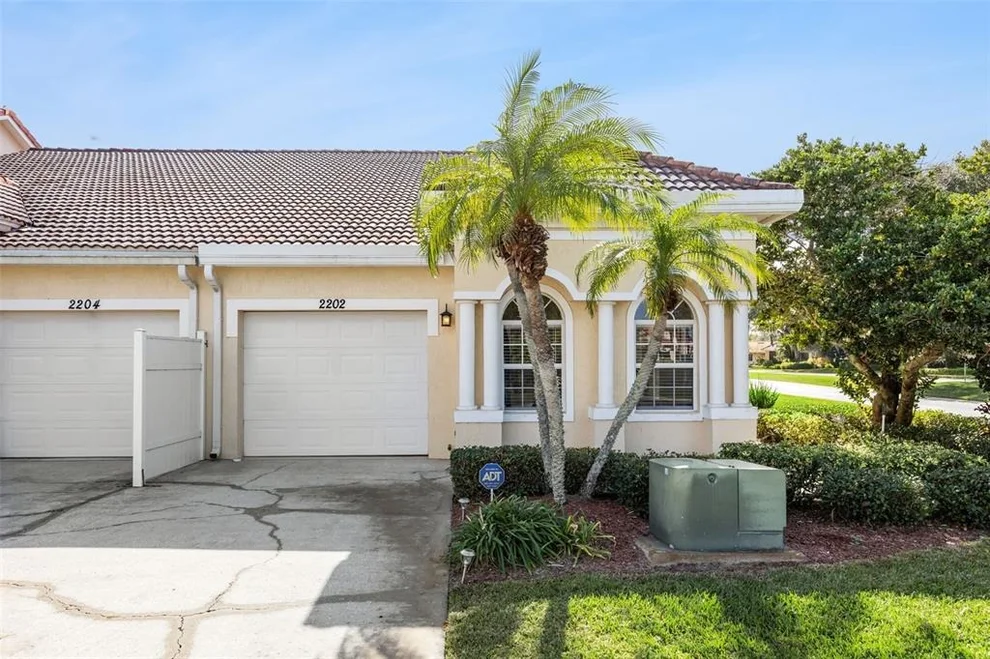 Unit for sale at 2202 GARDEN LAKE DRIVE, WINTER HAVEN, FL 33884