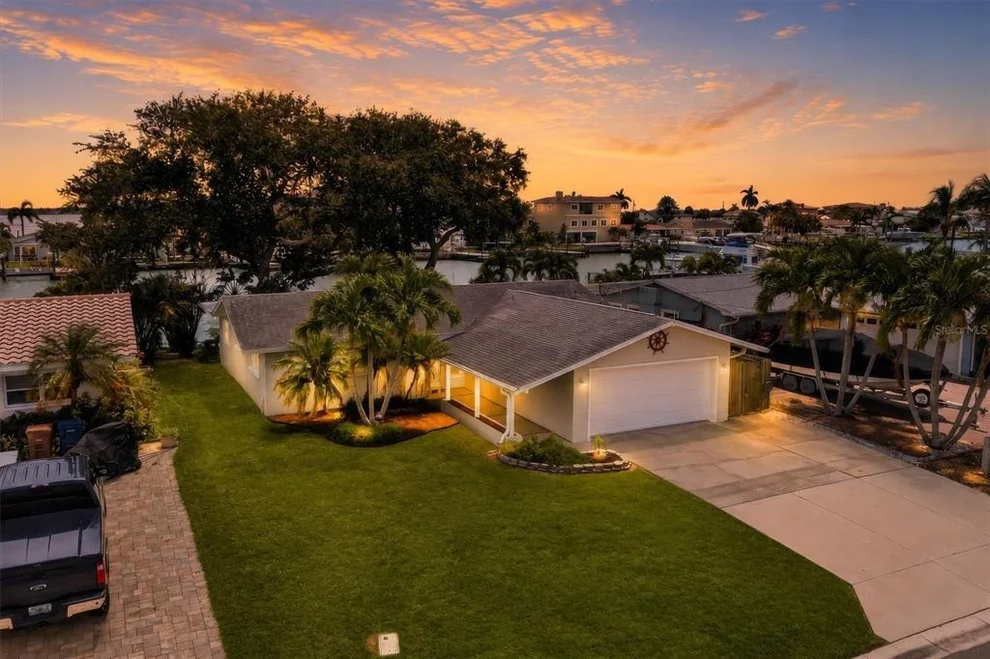 Unit for sale at 541 LILLIAN DRIVE, MADEIRA BEACH, FL 33708