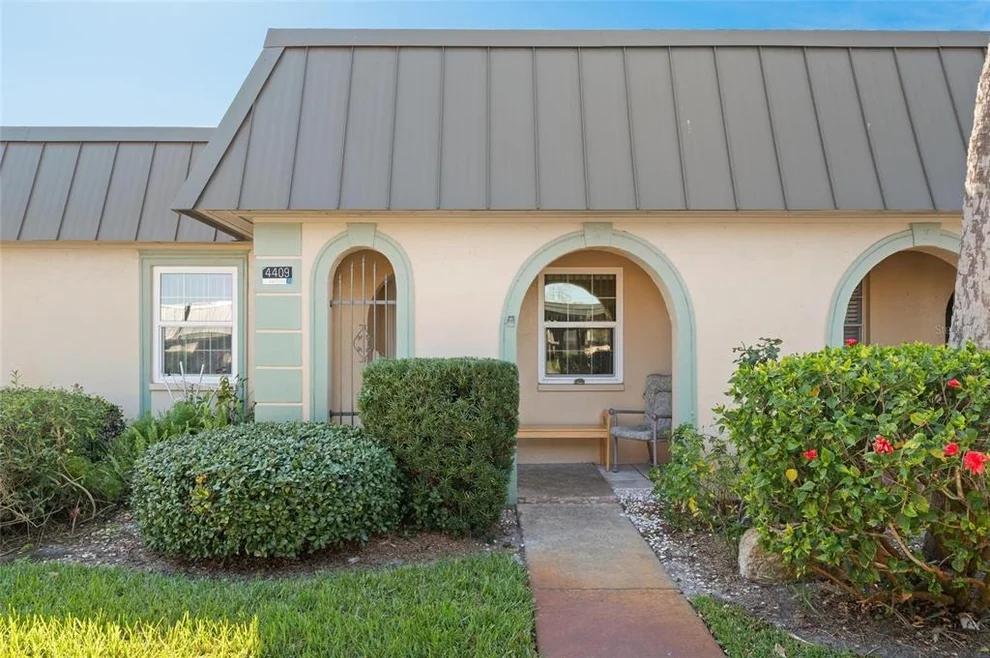 Unit for sale at 4409 SUMMERSUN DRIVE, NEW PORT RICHEY, FL 34652