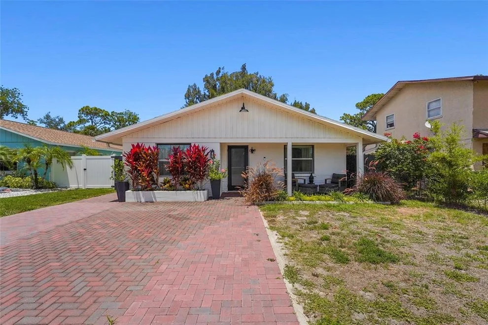 Unit for sale at 831 WINTER GARDEN DRIVE, SARASOTA, FL 34243