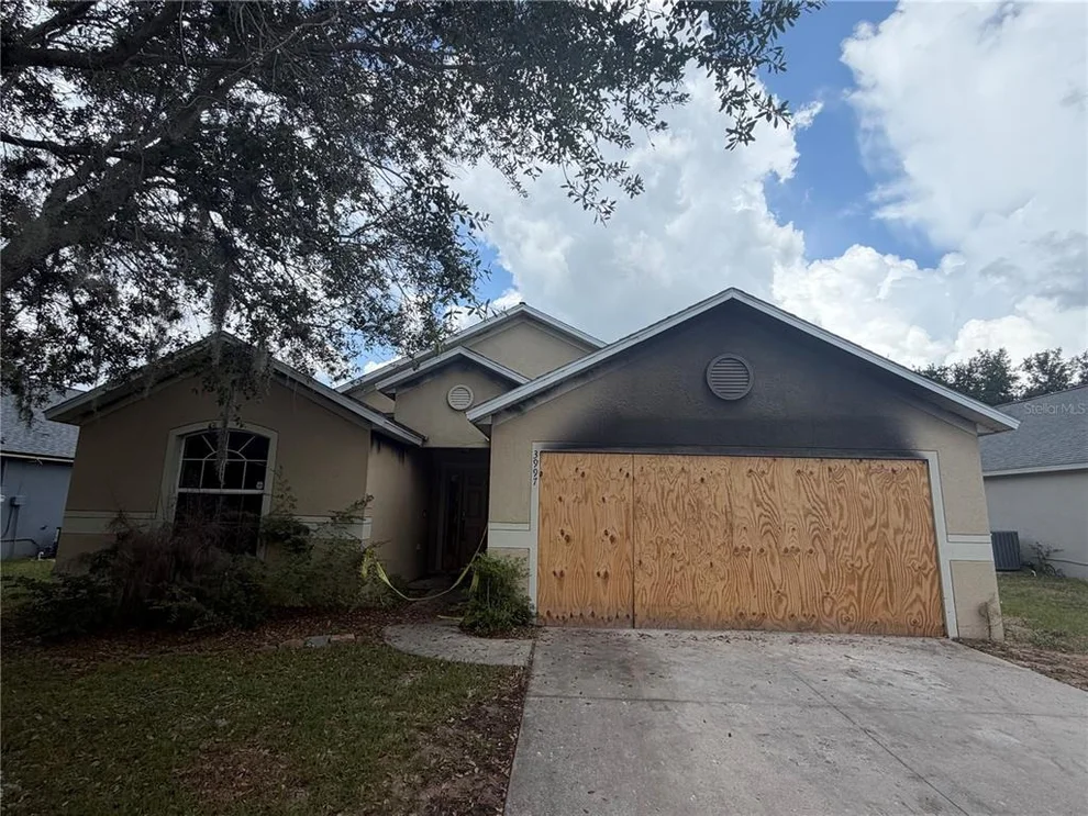 Unit for sale at 3997 HILLINGDON ROAD, TAVARES, FL 32778