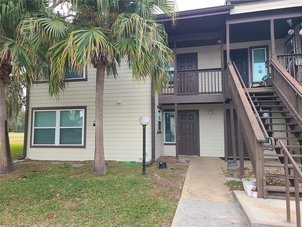 Unit for sale at 18101 SANDALWOOD DRIVE, WILDWOOD, FL 34785