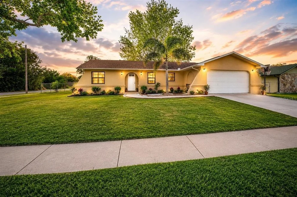 Unit for sale at 3011 SHADOW OAKS DRIVE, HOLIDAY, FL 34690