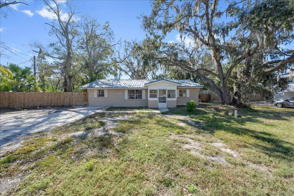 Unit for sale at 205 2ND AVENUE SE, RUSKIN, FL 33570