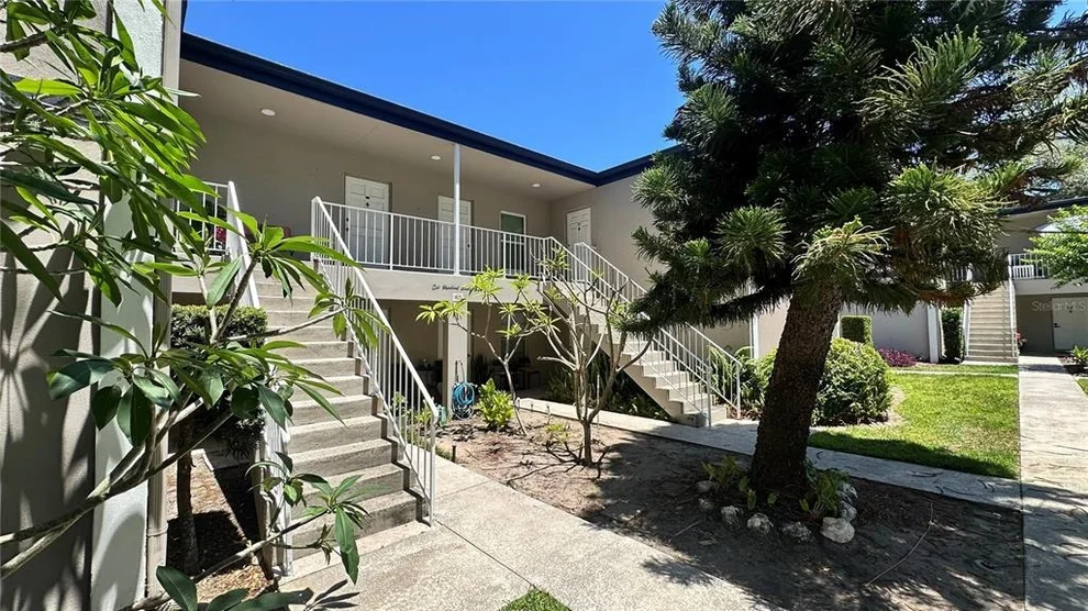 Unit for sale at 165 PICARDY VILLA CIRCLE, BRANDON, FL 33510
