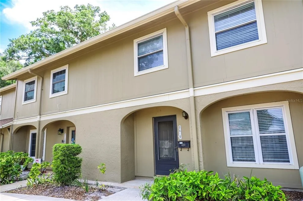 Unit for sale at 7107 HERNANDO COURT, TAMPA, FL 33615