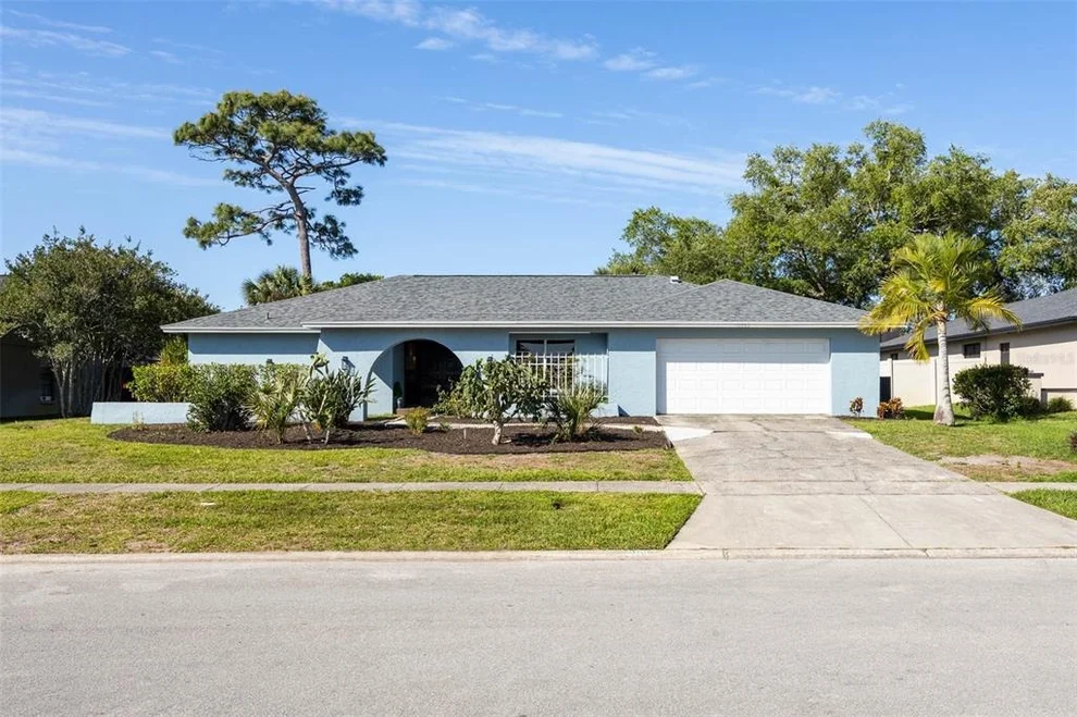 Unit for sale at 2952 HADLEIGH CT, CLEARWATER, FL 33761