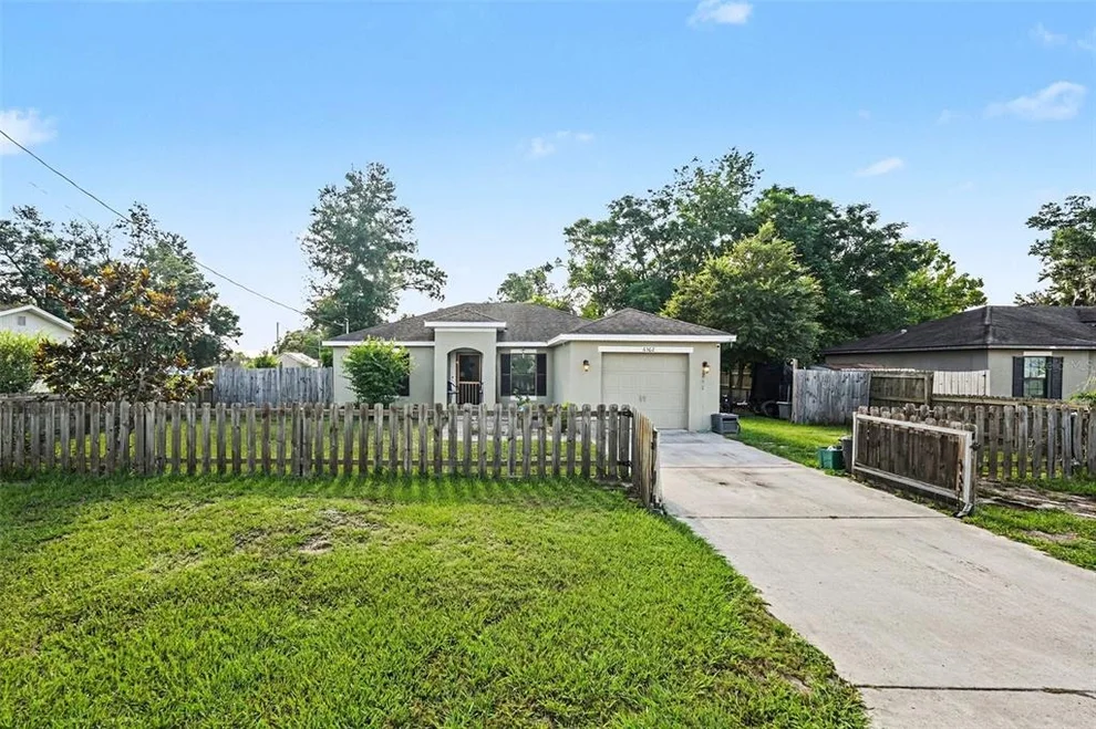 Unit for sale at 6362 ENTERPRISE DRIVE, BROOKSVILLE, FL 34602