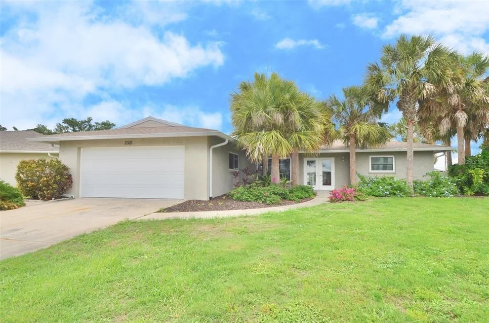 Unit for sale at 2321 SANDLEWOOD DRIVE, VENICE, FL 34293