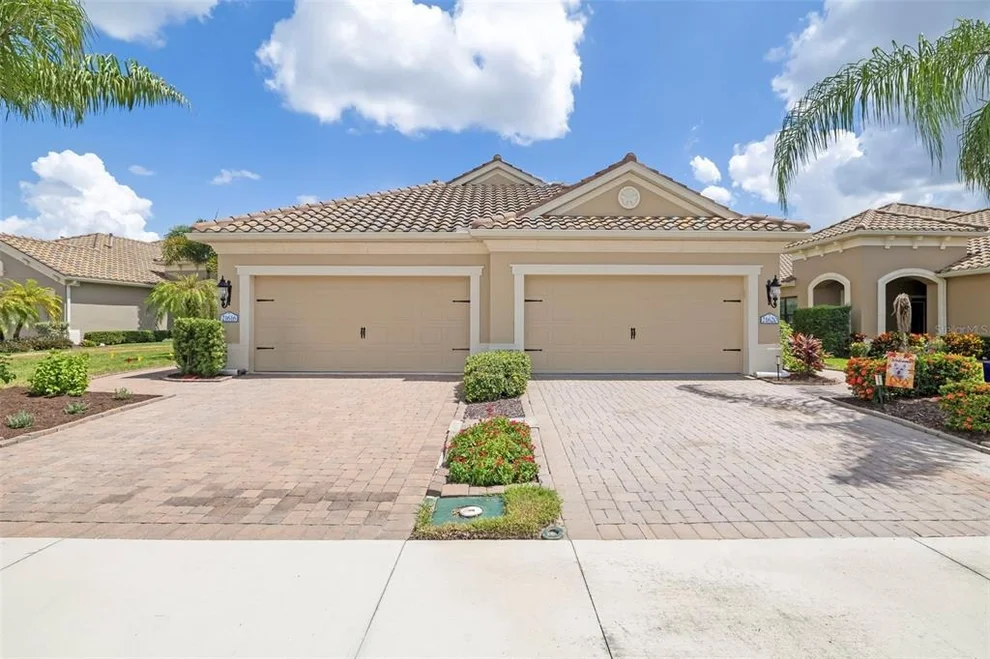Unit for sale at 21620 AVON PARK COURT, VENICE, FL 34293