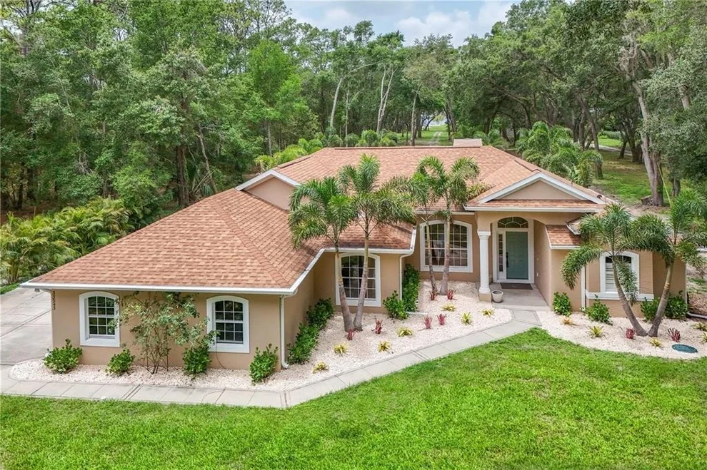 Unit for sale at 33943 E LAKE JOANNA DRIVE, EUSTIS, FL 32736