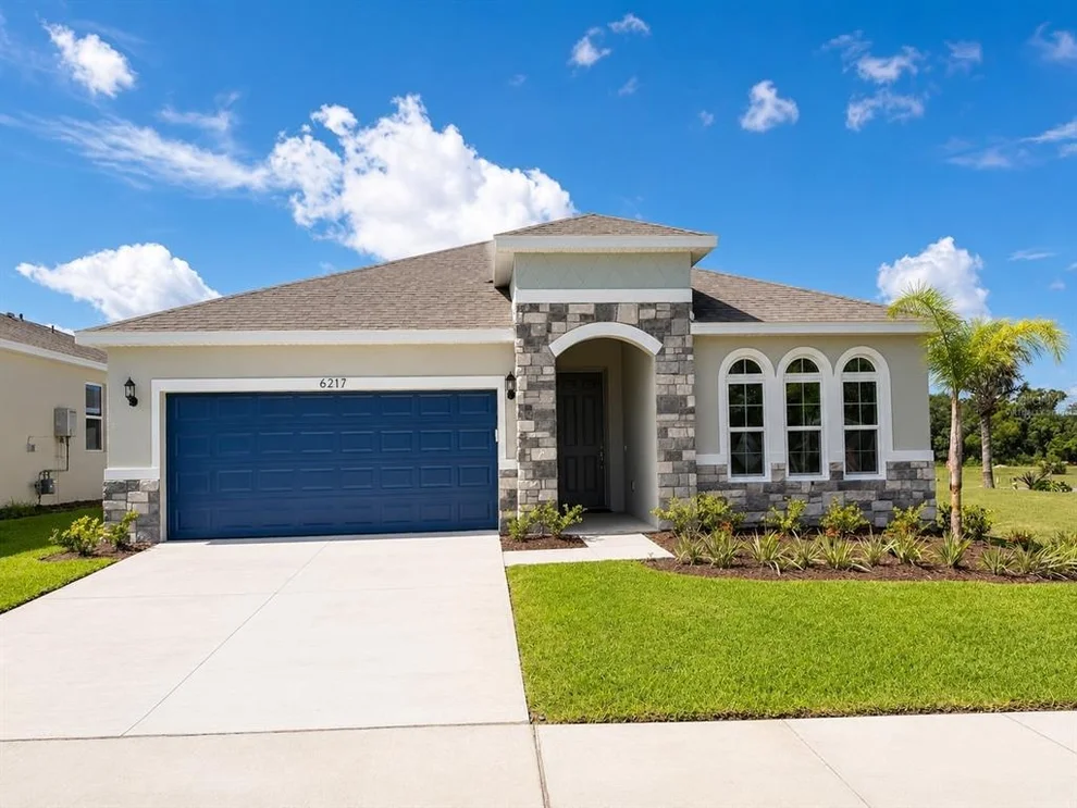 Unit for sale at 6217 SANDERS GROVE CIRCLE, OKAHUMPKA, FL 34762