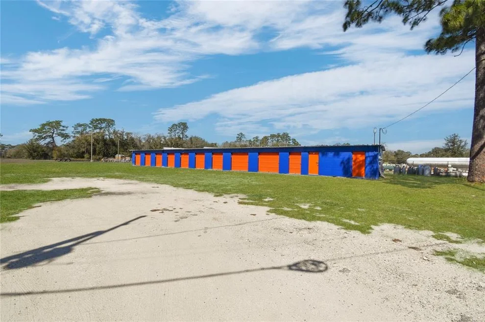 Unit for sale at 9150 SE COUNTY ROAD 221, HAMPTON, FL 32044