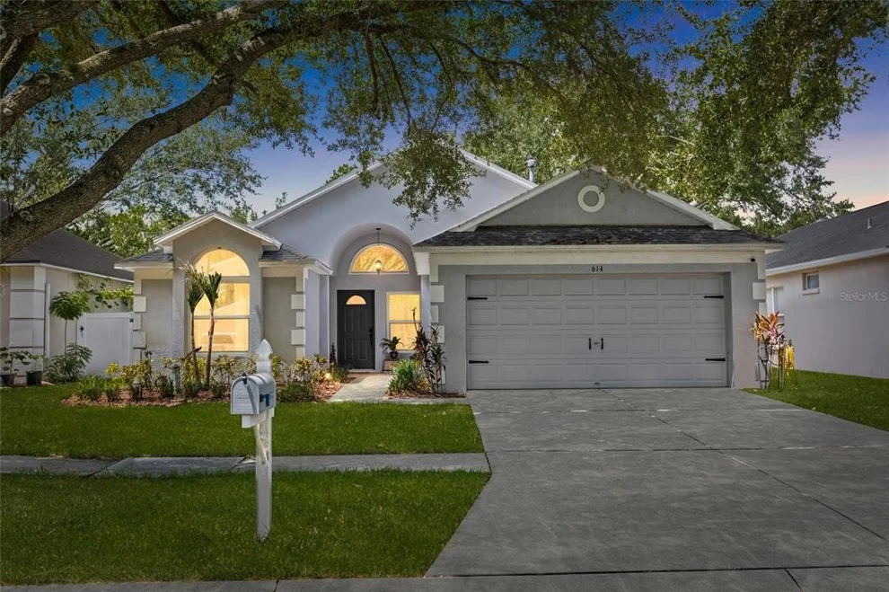 Unit for sale at 614 SOMERSTONE DRIVE, VALRICO, FL 33594