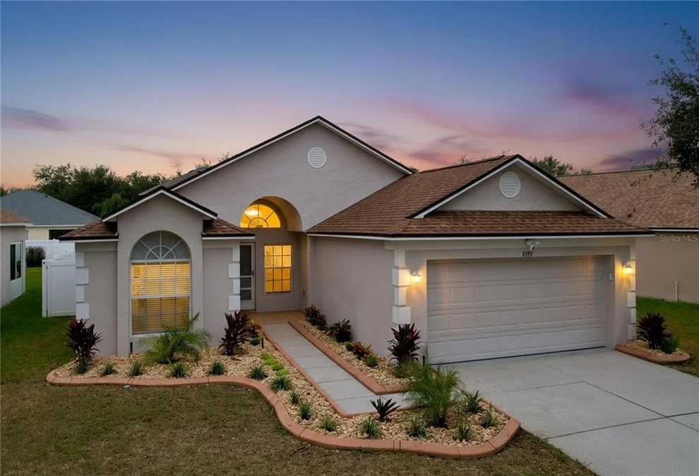 Unit for sale at 8527 CARRIAGE POINTE DRIVE, GIBSONTON, FL 33534