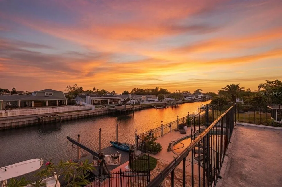 Unit for sale at 8450 FLAGSTONE DRIVE, TAMPA, FL 33615