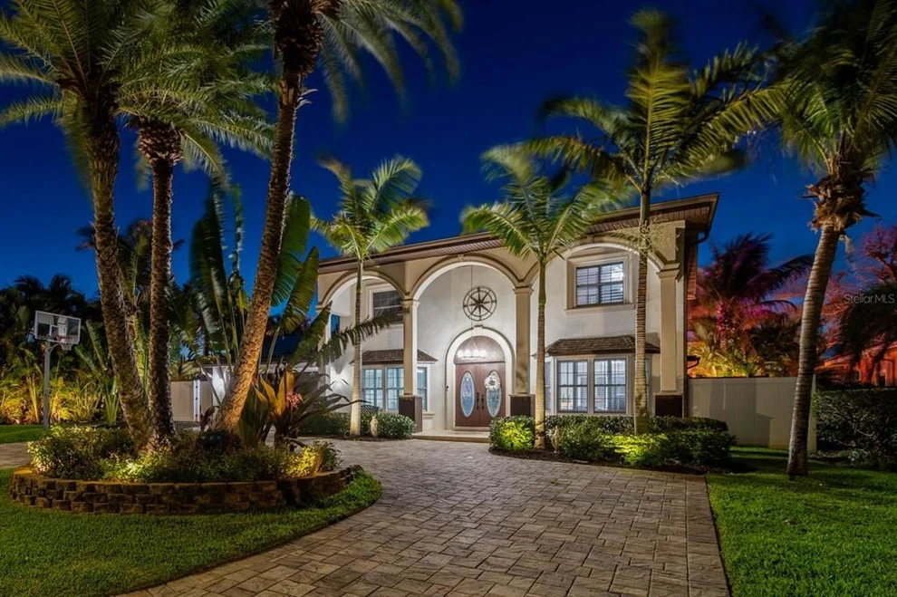 Unit for sale at 10127 PARADISE BOULEVARD, TREASURE ISLAND, FL 33706