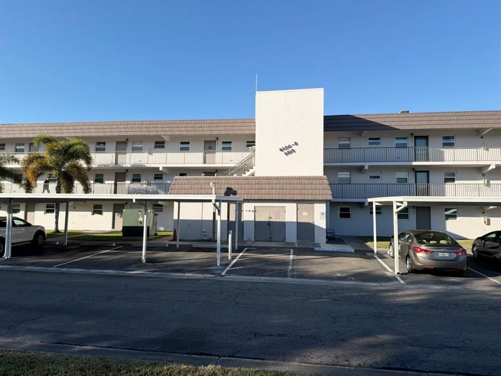 Unit for sale at 9815 47TH AVENUE N, ST PETERSBURG, FL 33708