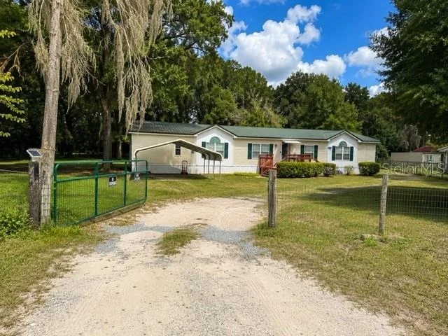 Unit for sale at 13315 NE 30TH COURT, ANTHONY, FL 32617