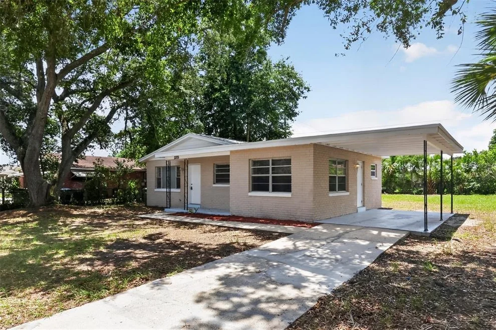 Unit for sale at 2209 9TH COURT NE, WINTER HAVEN, FL 33881