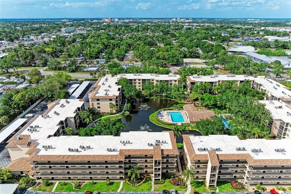 Unit for sale at 625 30TH AVENUE W, BRADENTON, FL 34205
