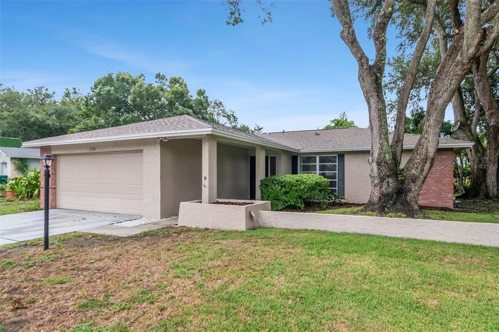 Unit for sale at 2958 DUNDEE DRIVE, PALM HARBOR, FL 34684
