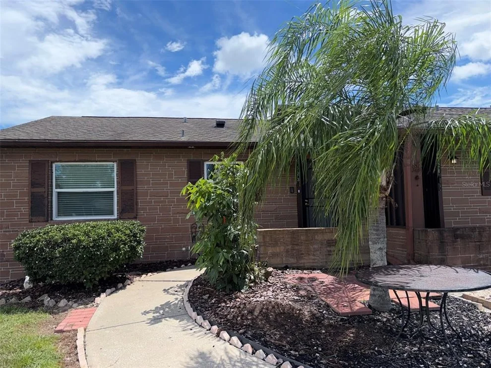 Unit for sale at 9523 FIELDVIEW CIRCLE, THONOTOSASSA, FL 33592