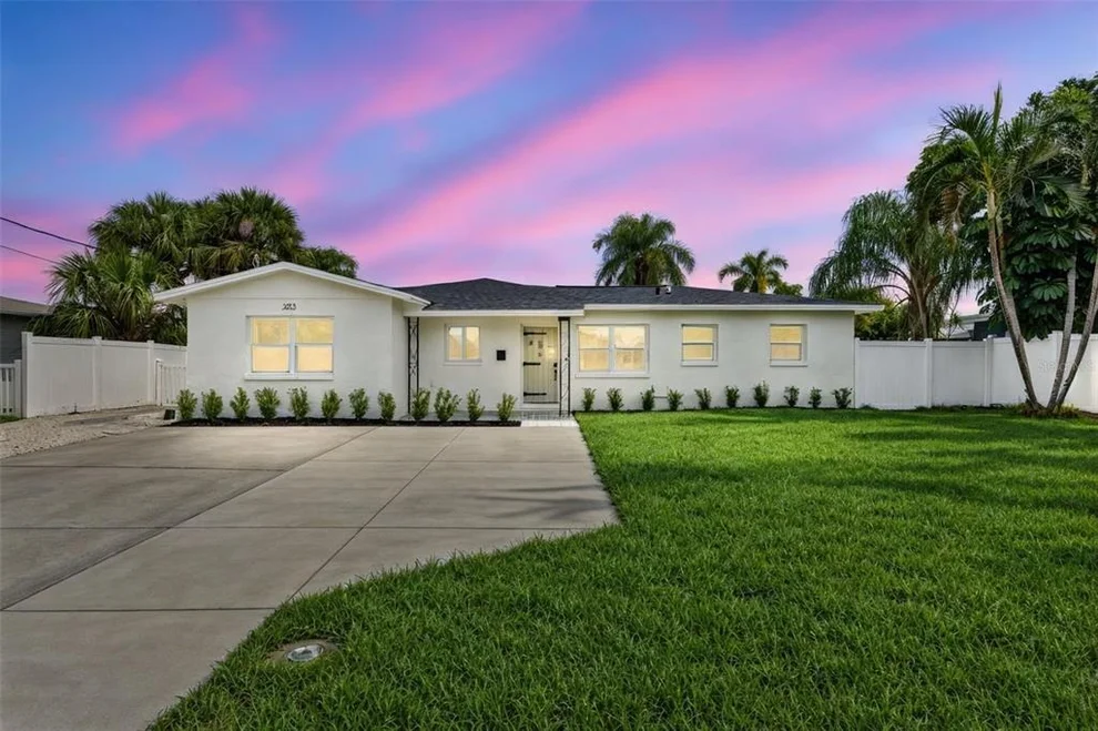 Unit for sale at 223 94TH AVENUE NE, ST PETERSBURG, FL 33702