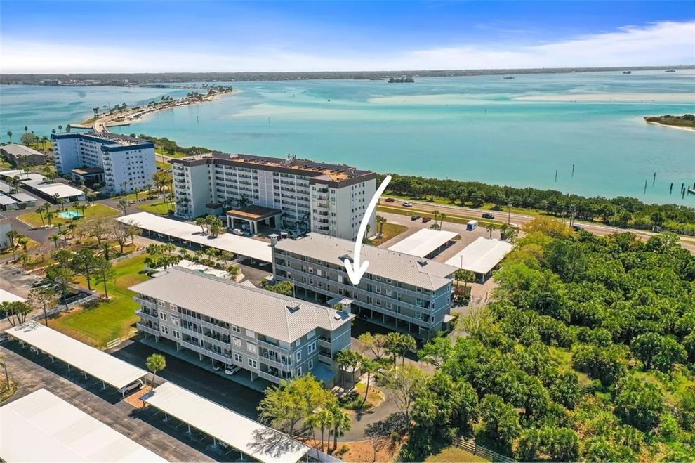 Unit for sale at 5 ISLAND PARK PLACE, DUNEDIN, FL 34698