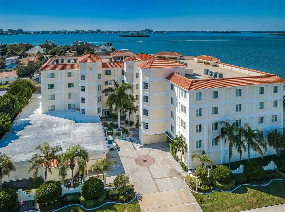 Unit for sale at 1860 N FORT HARRISON AVENUE, CLEARWATER, FL 33755
