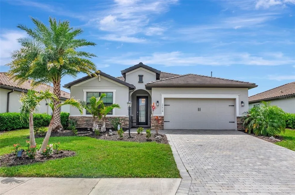 Unit for sale at 17418 BLUE RIDGE PLACE, LAKEWOOD RANCH, FL 34211